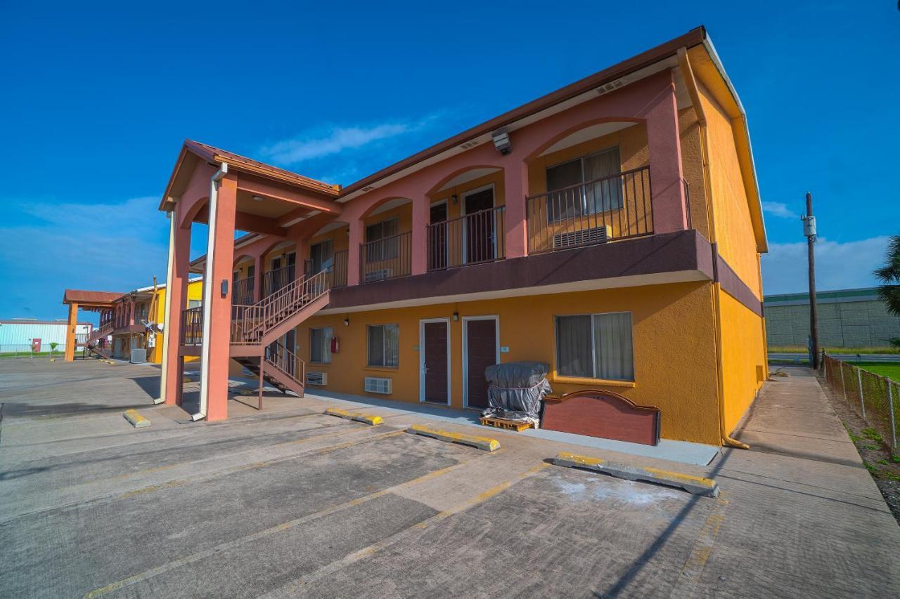 Texas Inn San Benito Near Harlingen Exteriér fotografie
